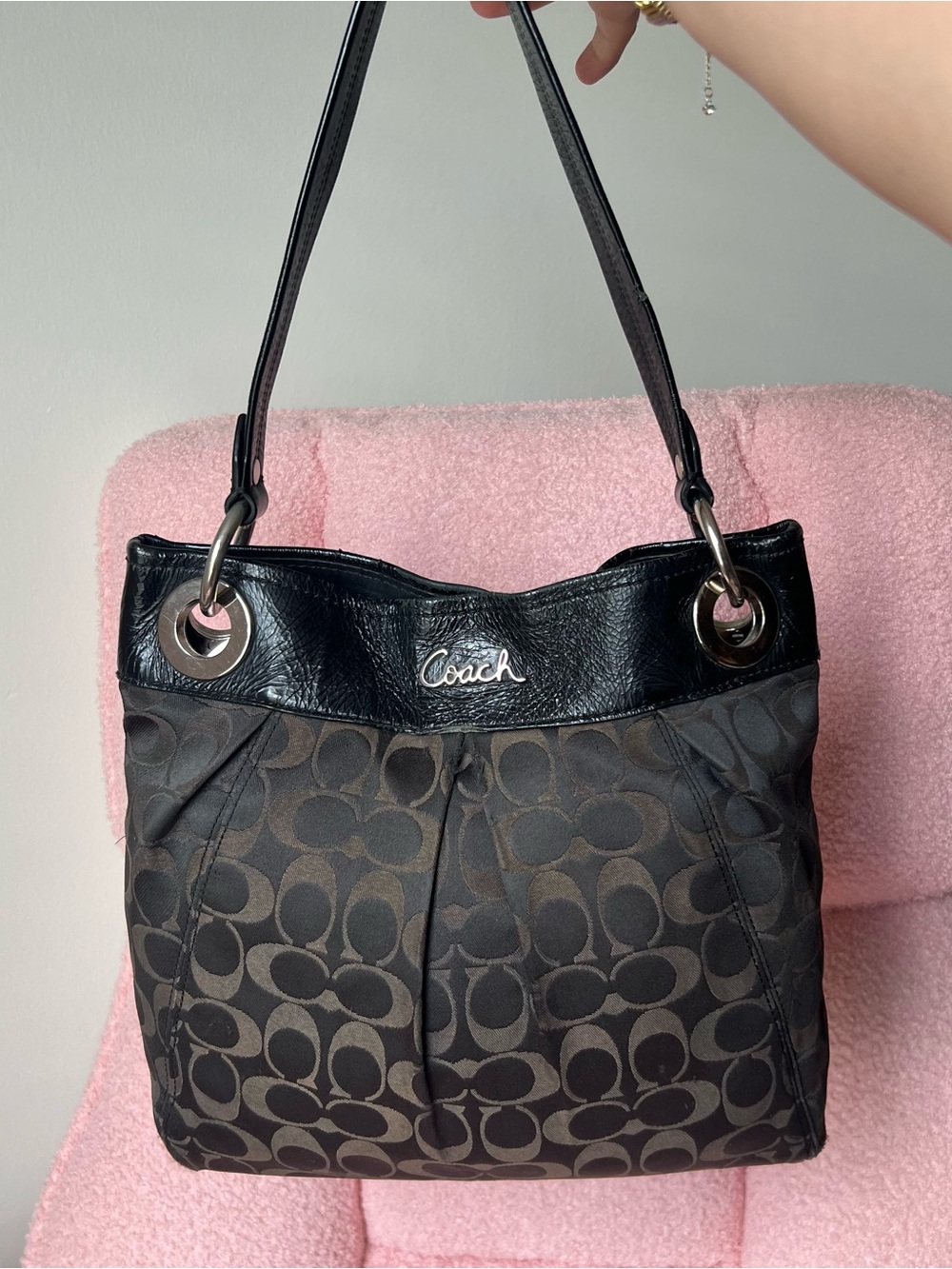 Coach Ashley Signature Shoulder Bag